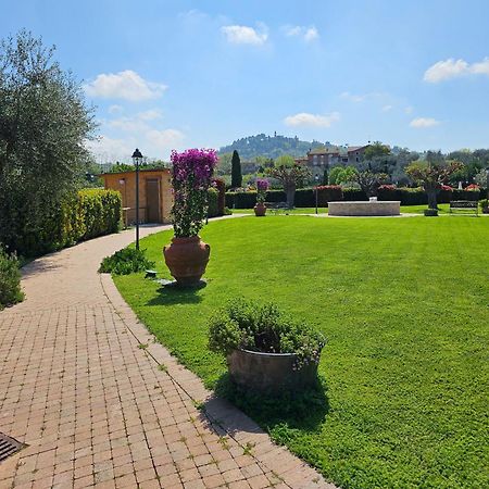 Valle Del Metauro Country House Montemaggiore al Metauro Luaran gambar