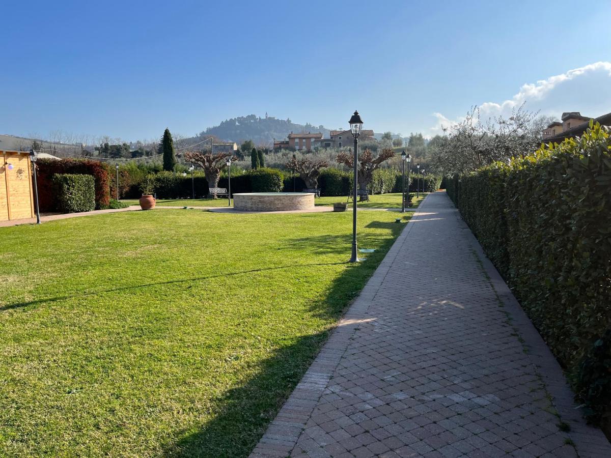 Valle Del Metauro Country House Montemaggiore al Metauro Luaran gambar