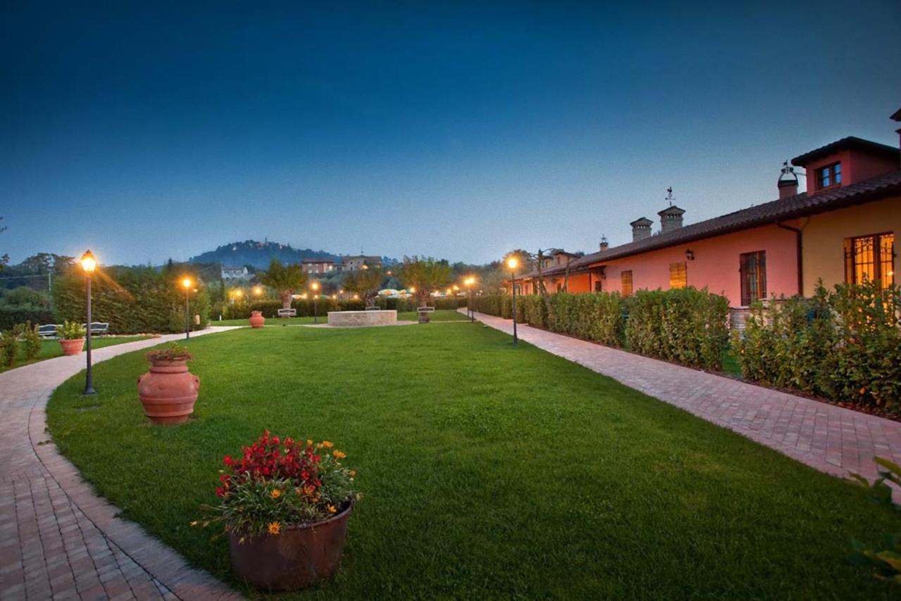 Valle Del Metauro Country House Montemaggiore al Metauro Luaran gambar