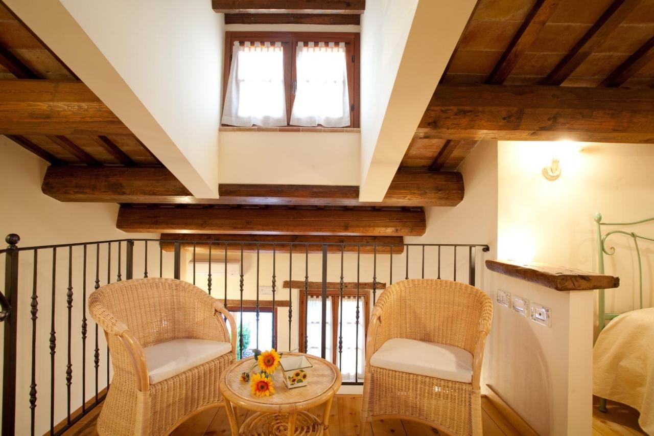 Valle Del Metauro Country House Montemaggiore al Metauro Luaran gambar