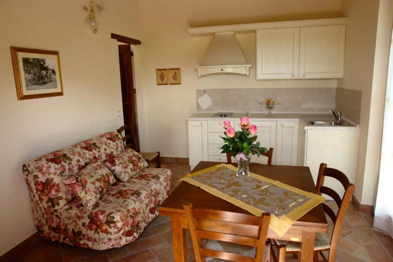 Valle Del Metauro Country House Montemaggiore al Metauro Luaran gambar