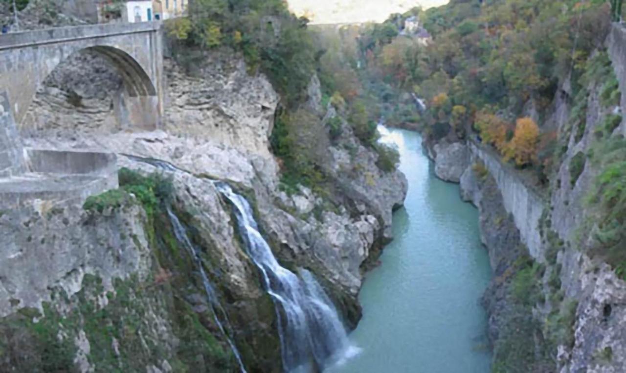 Valle Del Metauro Country House Montemaggiore al Metauro Luaran gambar