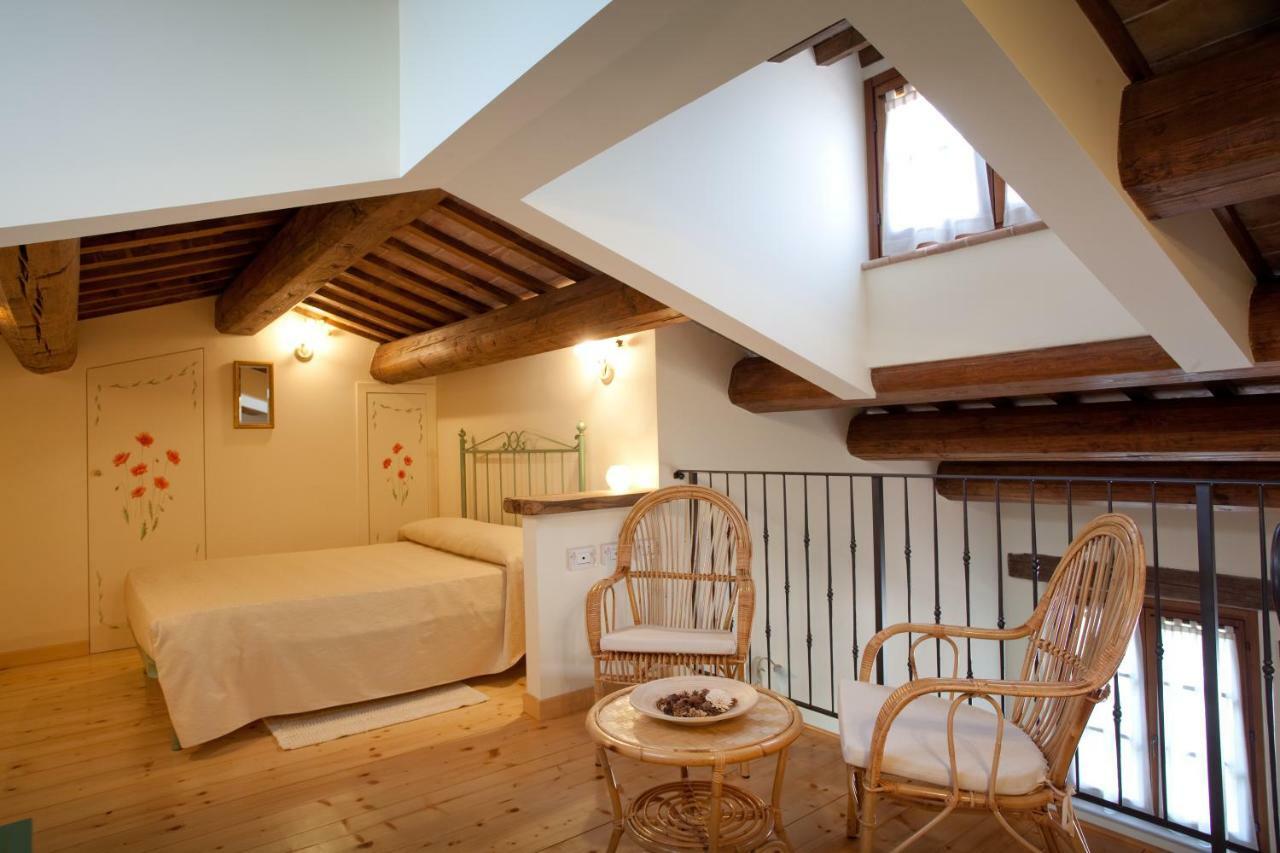 Valle Del Metauro Country House Montemaggiore al Metauro Luaran gambar