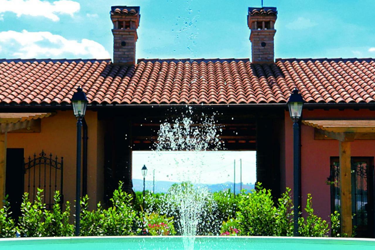 Valle Del Metauro Country House Montemaggiore al Metauro Luaran gambar